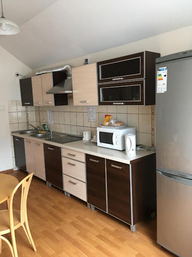 Noclegi Walbrzych - Pokoje Konrad Ngoại thất bức ảnh